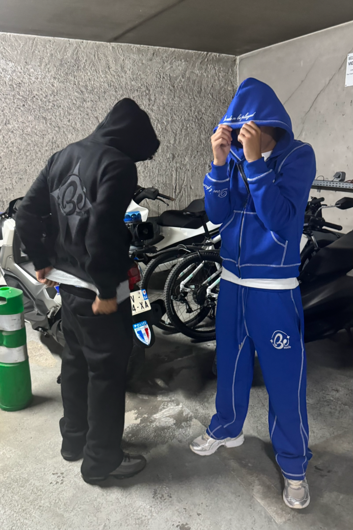 Bemade black hoodie