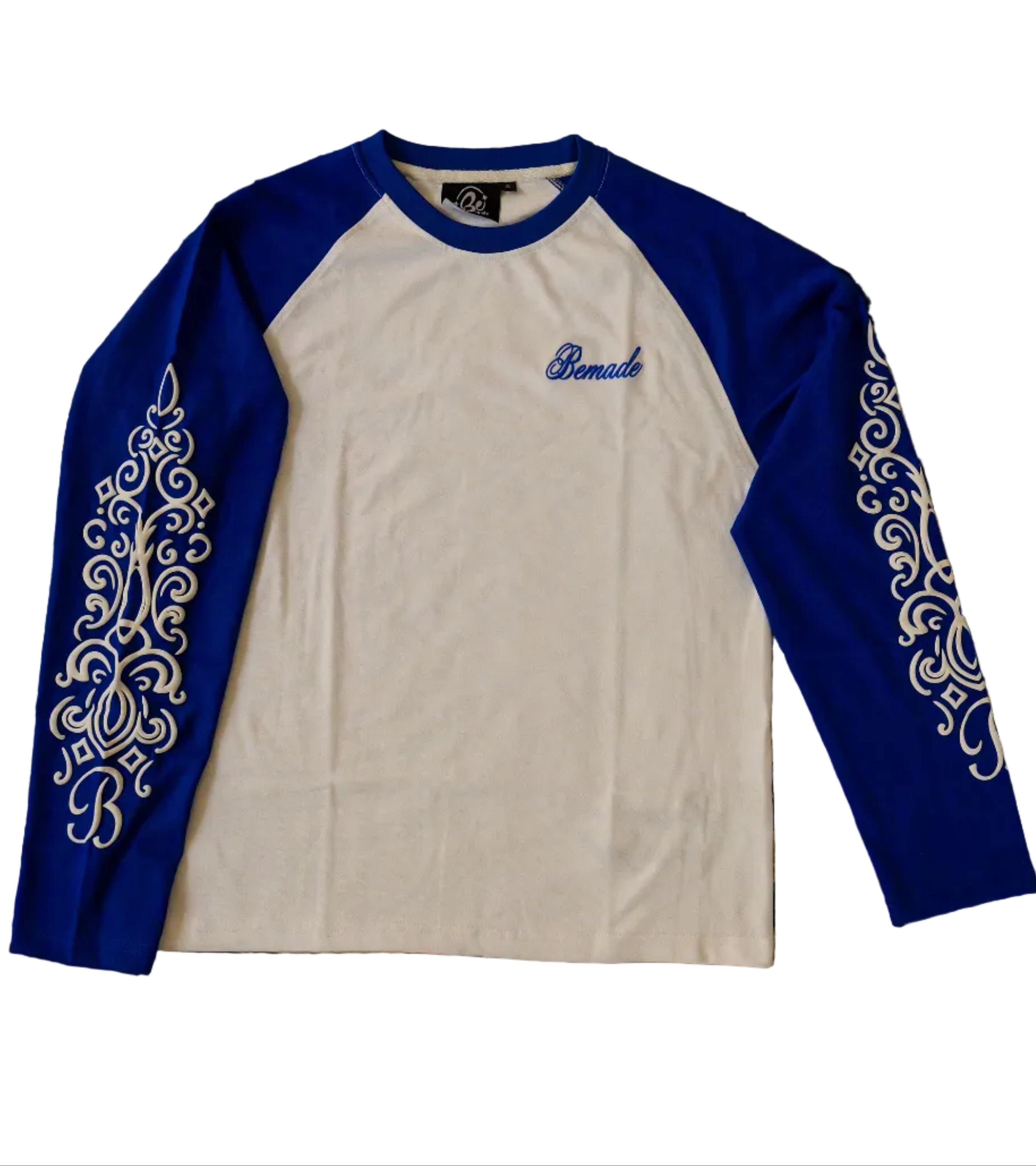 White & blue longsleeve